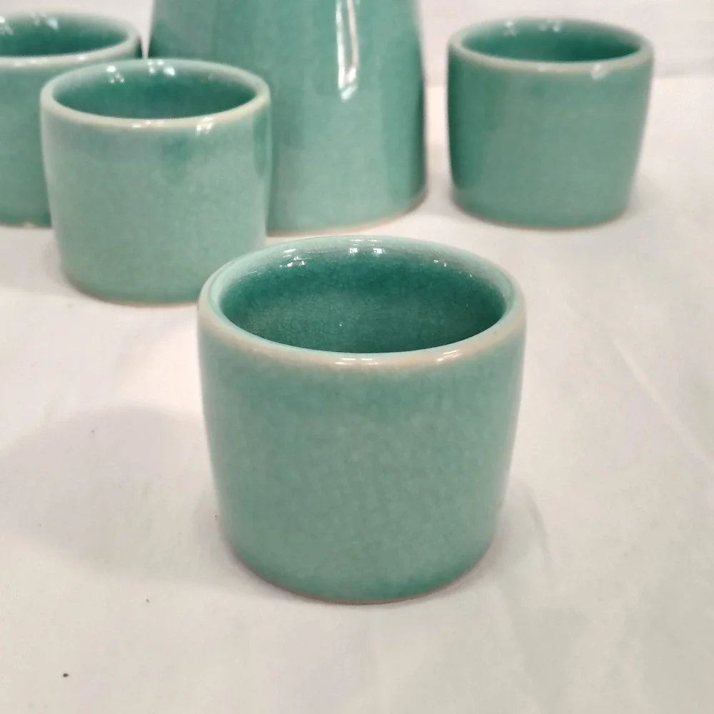 OGGI Sake Set‎ Ceramic Teal Carafe and 4 Cups Japanese Barware Serving